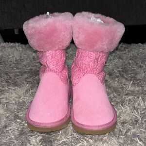 UGG Juniper Pink sweater Boots